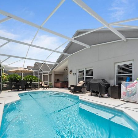 شقة Private Oasis In Kissimmee - Pool, Bbq, Free Parking أورلاندو المظهر الخارجي الصورة